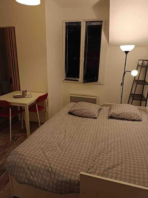 Studio Au Centre De Quimper 2Eme Et Apartment Luaran gambar